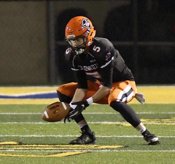 Coldwater vs Columbus Grove football Photo Album The Daily Standard