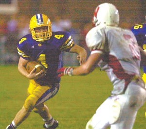 St. Marys back Koby Frye, 4, needs just 172 yards to reach 1,000 yards for a second straight season. The Roughriders travel to Shawnee Township on Friday to play the WBL-leading Shawnee Indians.<br></br>dailystandard.com
