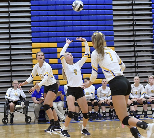 New Knoxville vs St. Marys volleyball Photo Album The Daily Standard