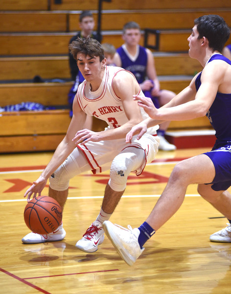 Fort Recovery vs St. Henry boys basketball Photo Album | The Daily Standard