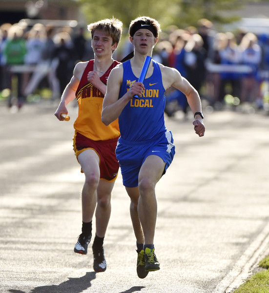 Cardinal Invitational track meet Photo Album The Daily Standard