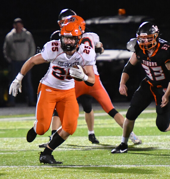 coldwater-vs-liberty-center-football-photo-album-the-daily-standard