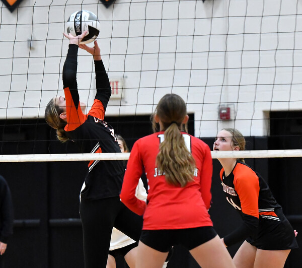 Coldwater vs Delphos Jefferson volleyball Photo Album The Daily Standard